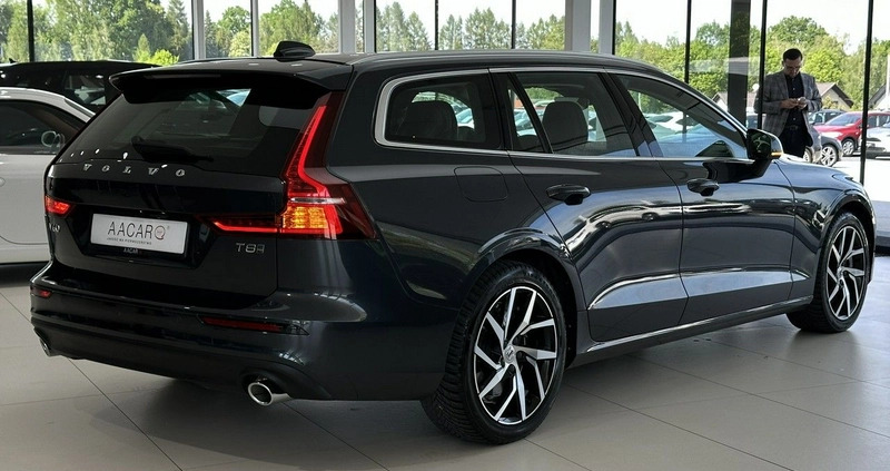 Volvo V60 cena 129900 przebieg: 164529, rok produkcji 2019 z Sztum małe 781